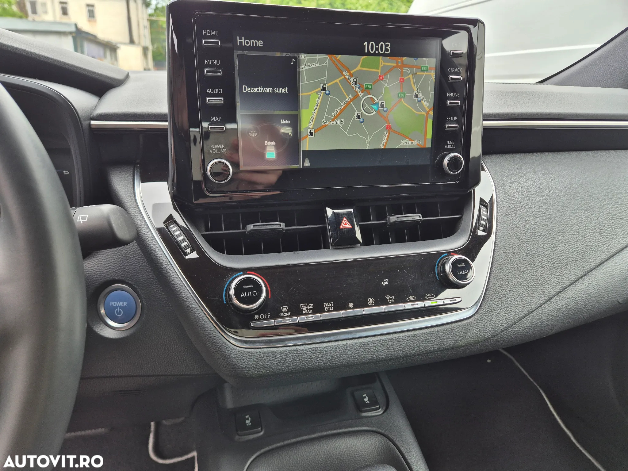Toyota Corolla 1.8 HSD Business - 15