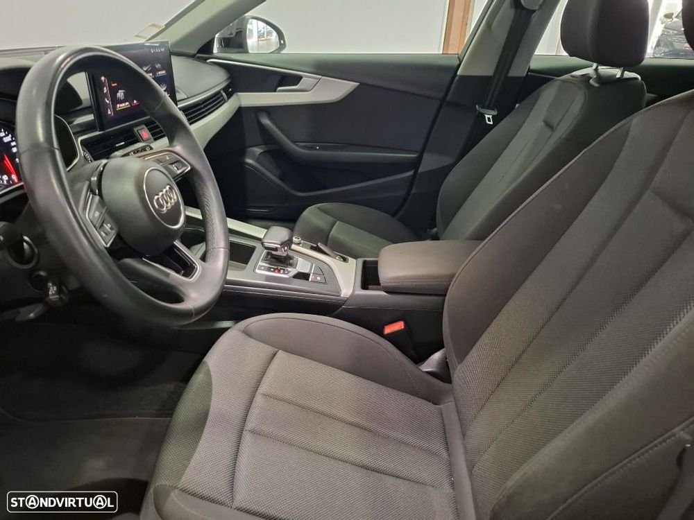 Audi A4 Avant 30 TDI S tronic - 11