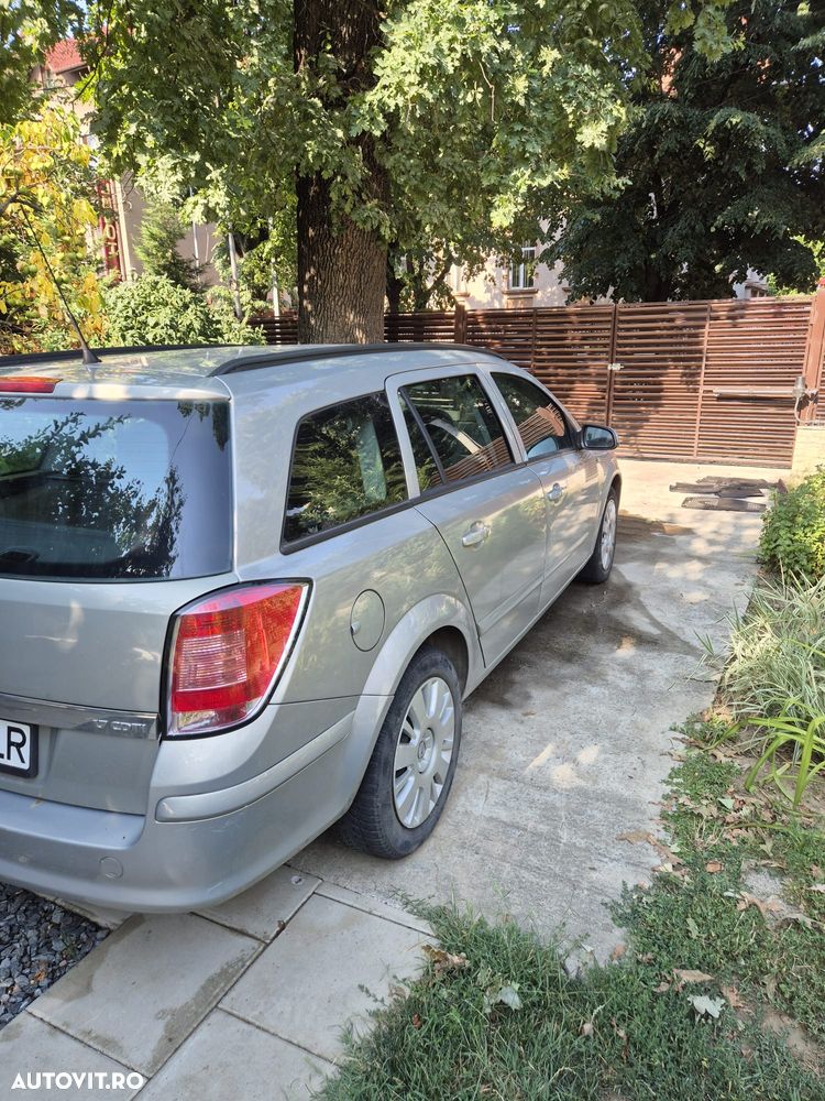 Opel Astra 1.7 CDTI - 4