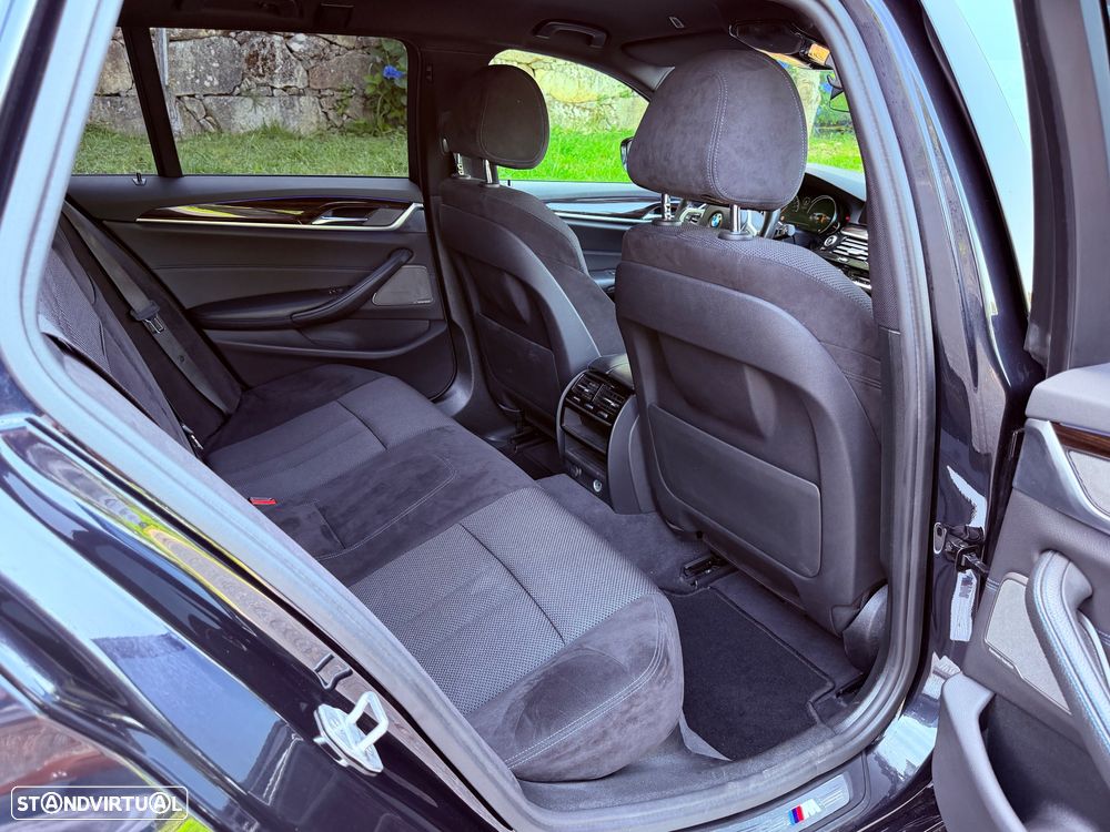 BMW 520 d Auto - 12