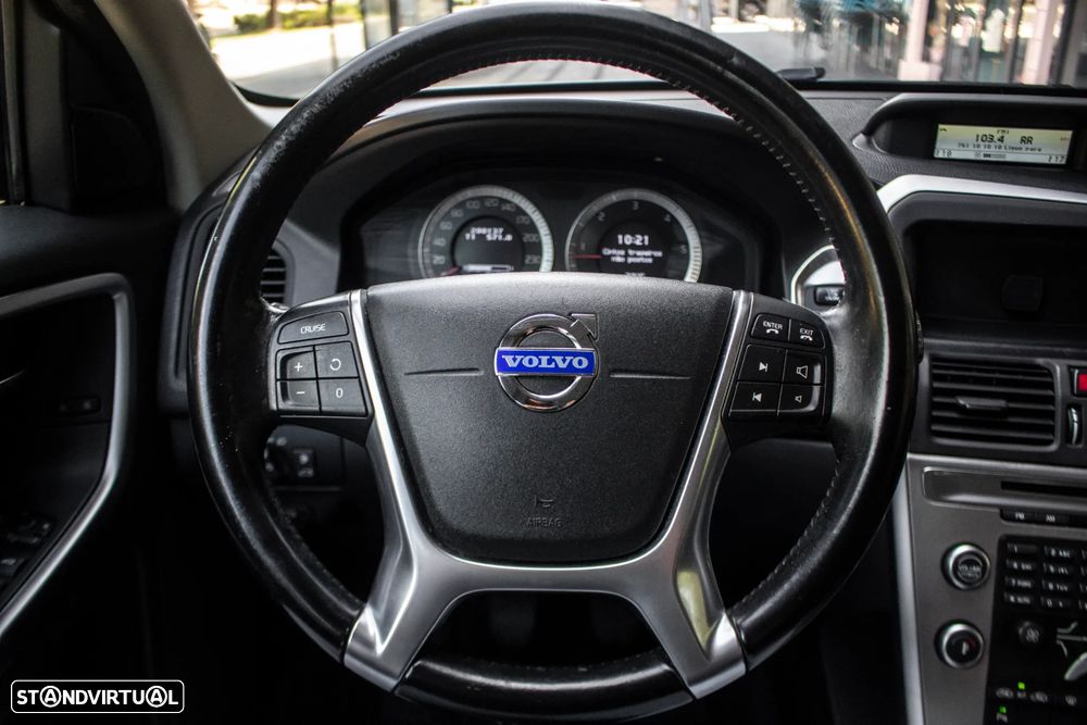 Volvo XC 60 2.0 D3 Drive - 13