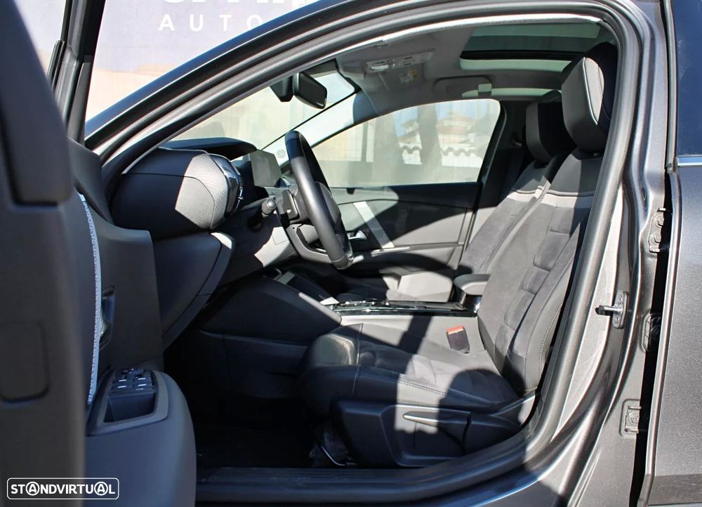 Citroën C4 1.2 PureTech Shine EAT8 - 11