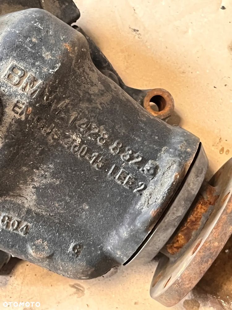 BMW X3 E83 3.0 B 06r most dyfer przod 1428832 - 3