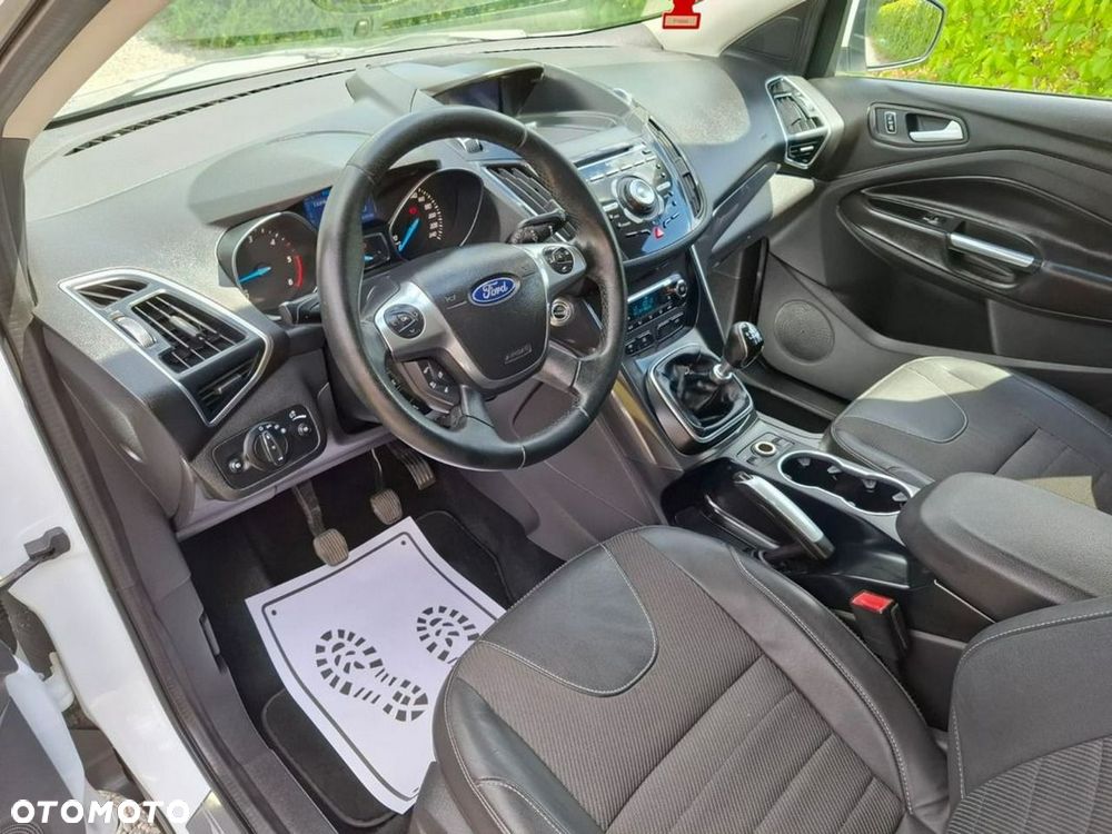 Ford Kuga 2.0 TDCi 4WD Titanium - 19