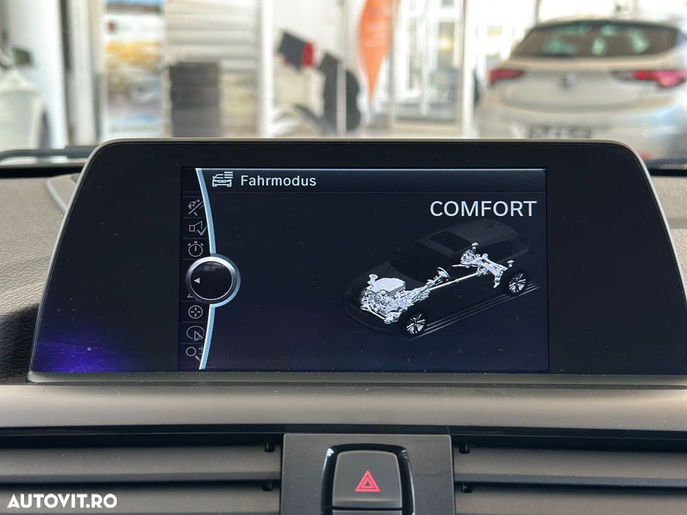 BMW Seria 1 116d Aut. Sport Line - 28
