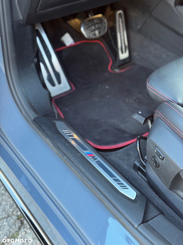 BMW Seria 1 - 32