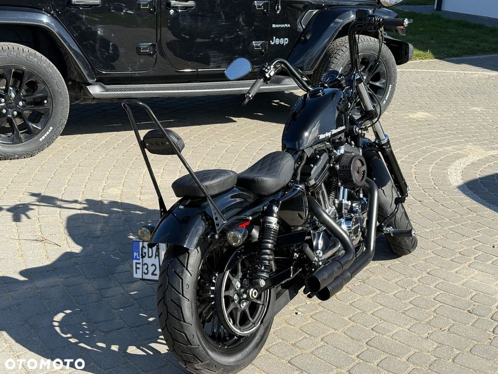 Harley-Davidson Sportster - 11