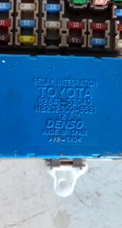 Caixa Fusiveis Toyota Corolla (_E12_) - 1