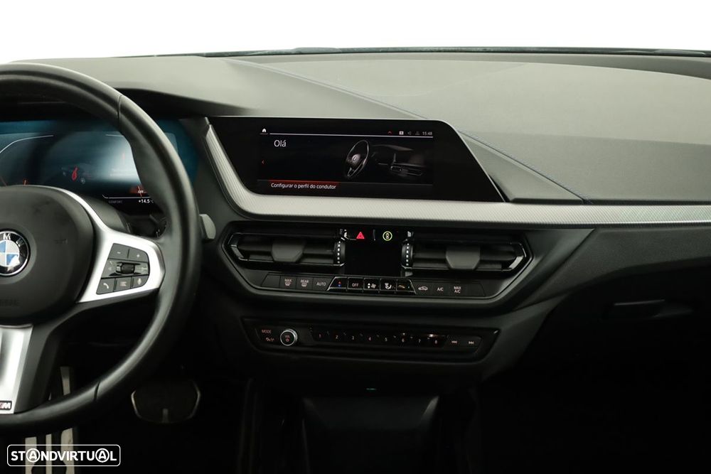 BMW 116 d Pack Desportivo M Auto - 9