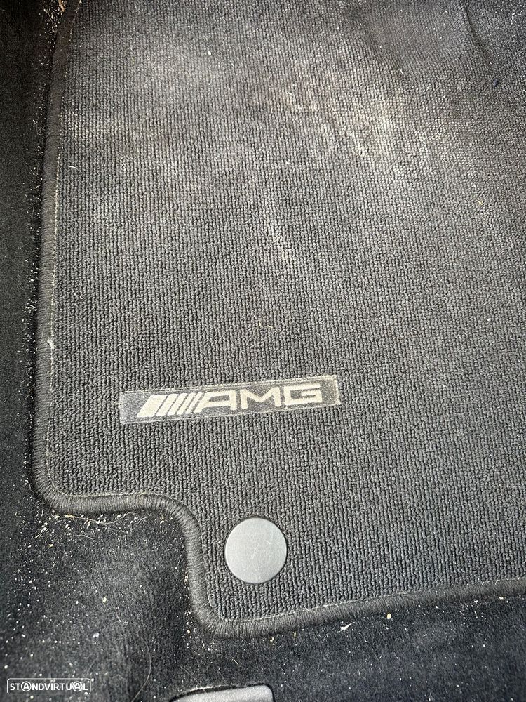 Mercedes-Benz C 300 h AMG Line - 16