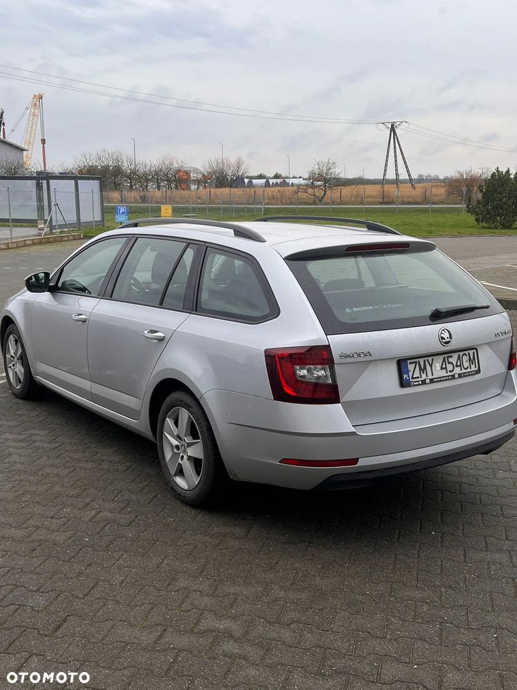 Skoda Octavia 2.0 TDI Clever - 5