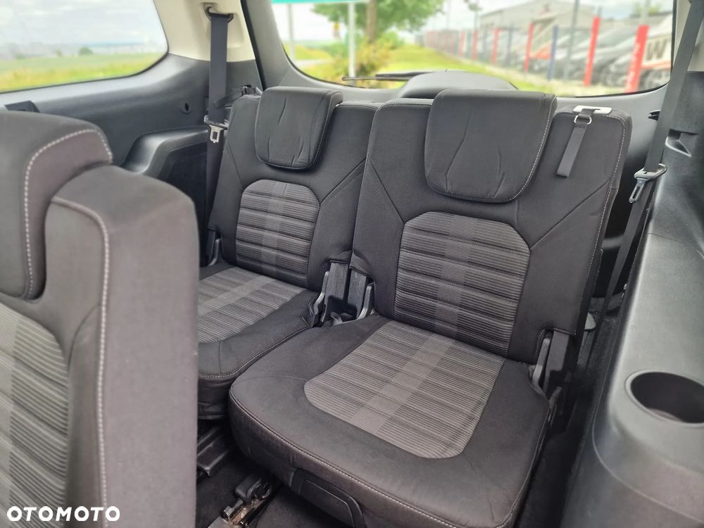 Ford Galaxy 2.0 TDCi Trend - 23