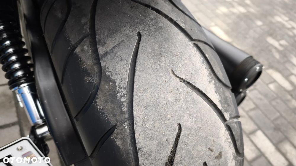 Harley-Davidson V-Rod Night Rod - 23