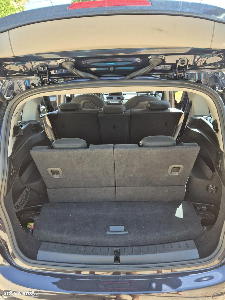 BMW 216 Gran Tourer d Advantage Auto - 18