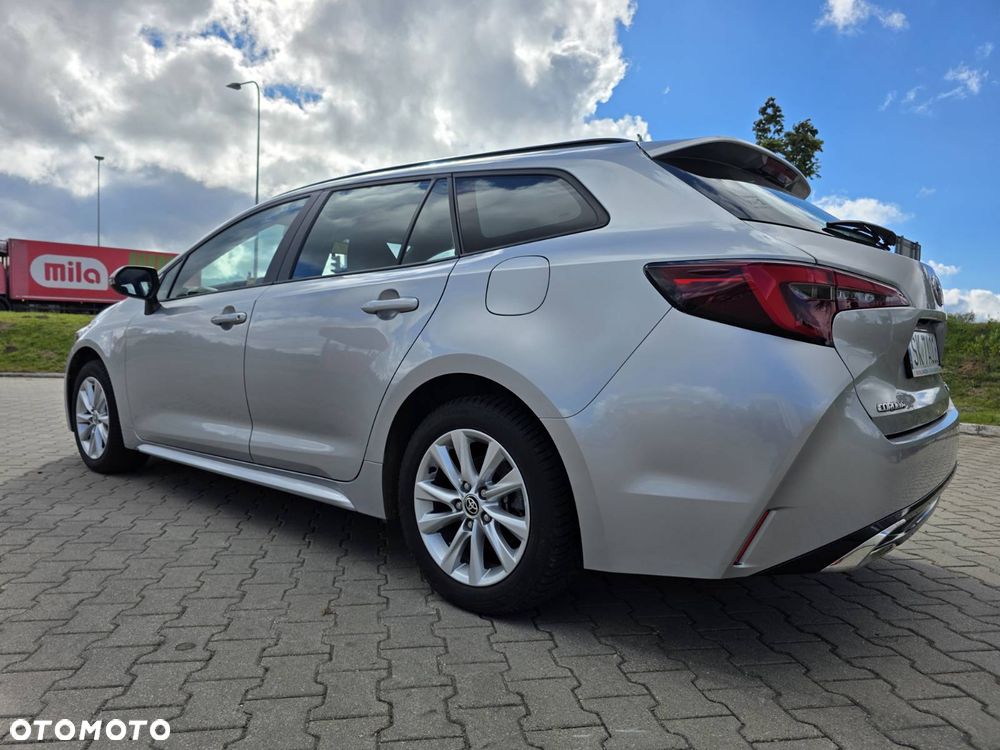 Toyota Corolla 1.8 Hybrid Comfort - 1
