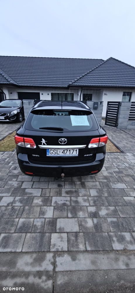 Toyota Avensis 2.0 D-4D Active - 5