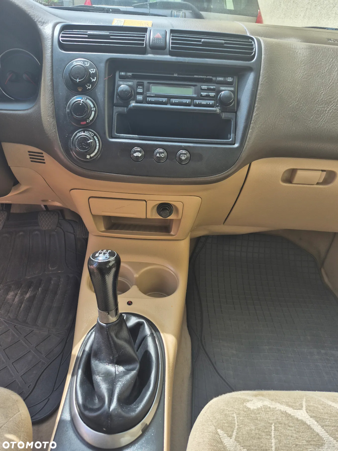 Honda Civic 1.6i LS - 12