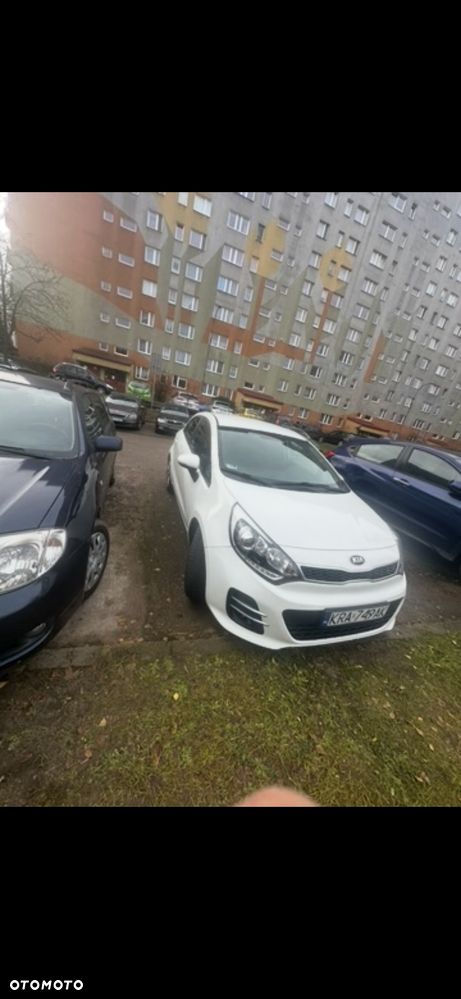 Kia Rio 1.2 Business Line Plus - 1