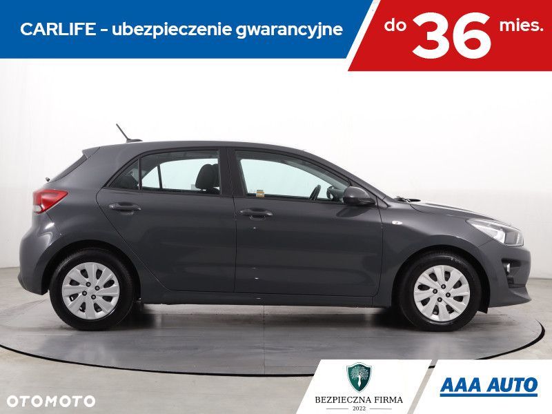 Kia Rio - 7