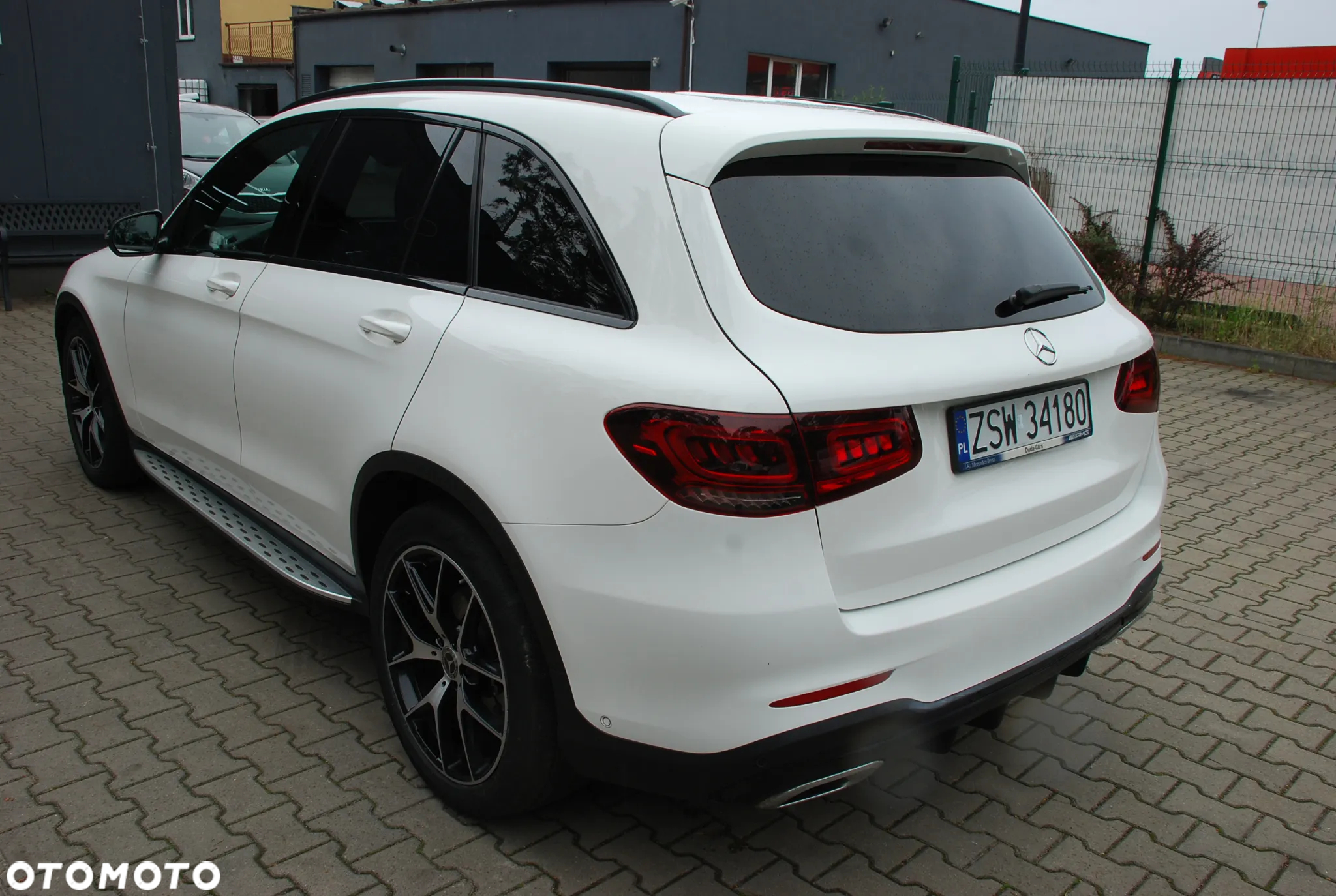 Mercedes-Benz GLC 200 4-Matic - 5