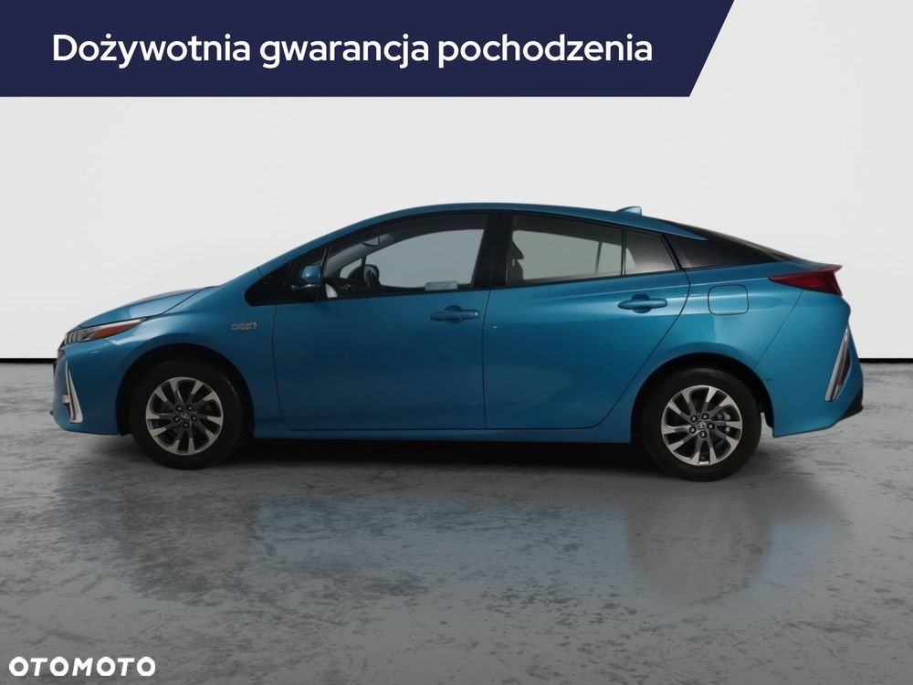 Toyota Prius - 4