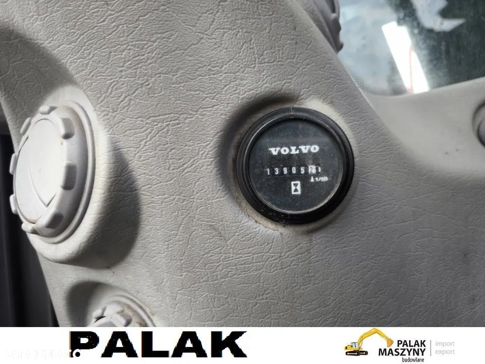 Volvo Koparka Kołowa EW 160 - 27