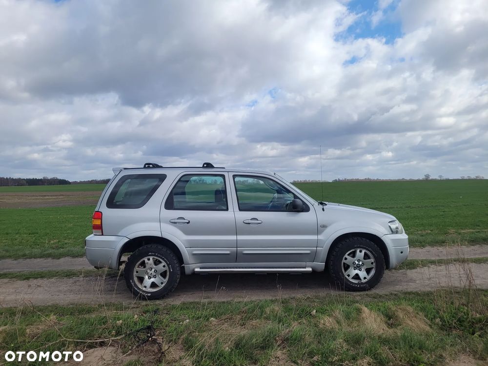 Ford Maverick 3.0 V6 Limited - 3