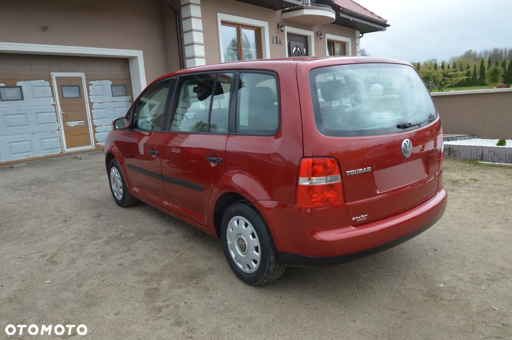 Volkswagen Touran 1.9 TDI Basis - 2