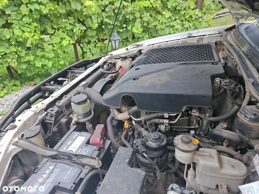 Toyota Hilux 2.5 D-4D DLX - 18