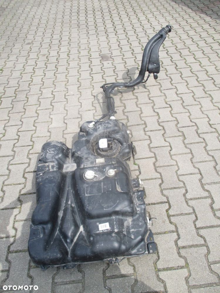 zbiornik bak paliwa expert proace jumpy 9811260780 - 1