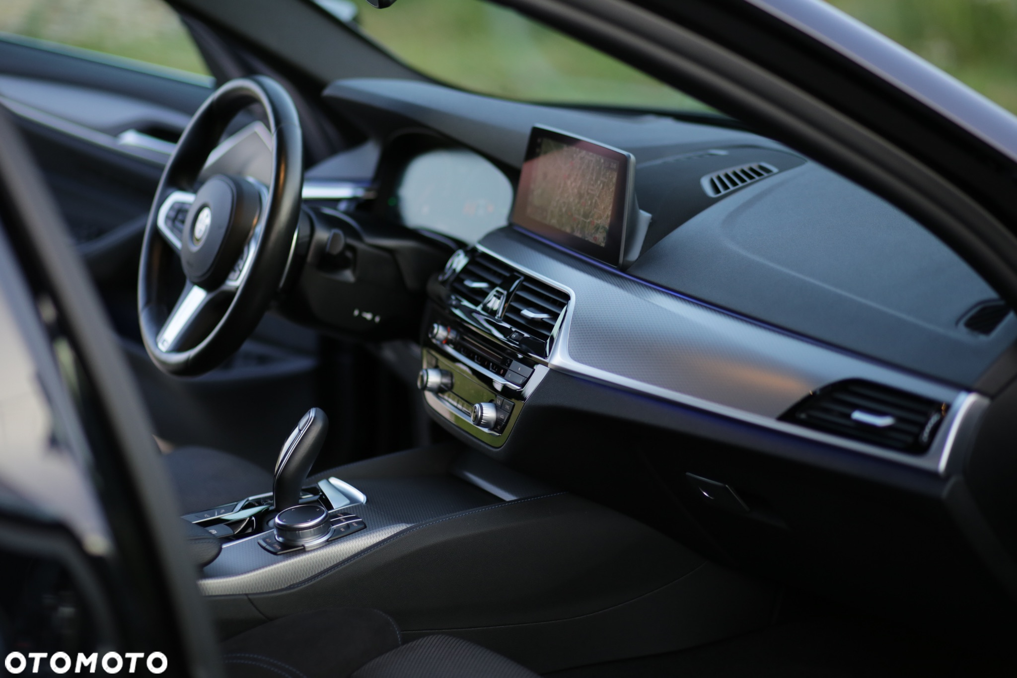 BMW Seria 5 520d xDrive M Sport sport - 2