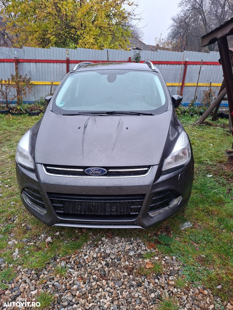 Ford Kuga - 2