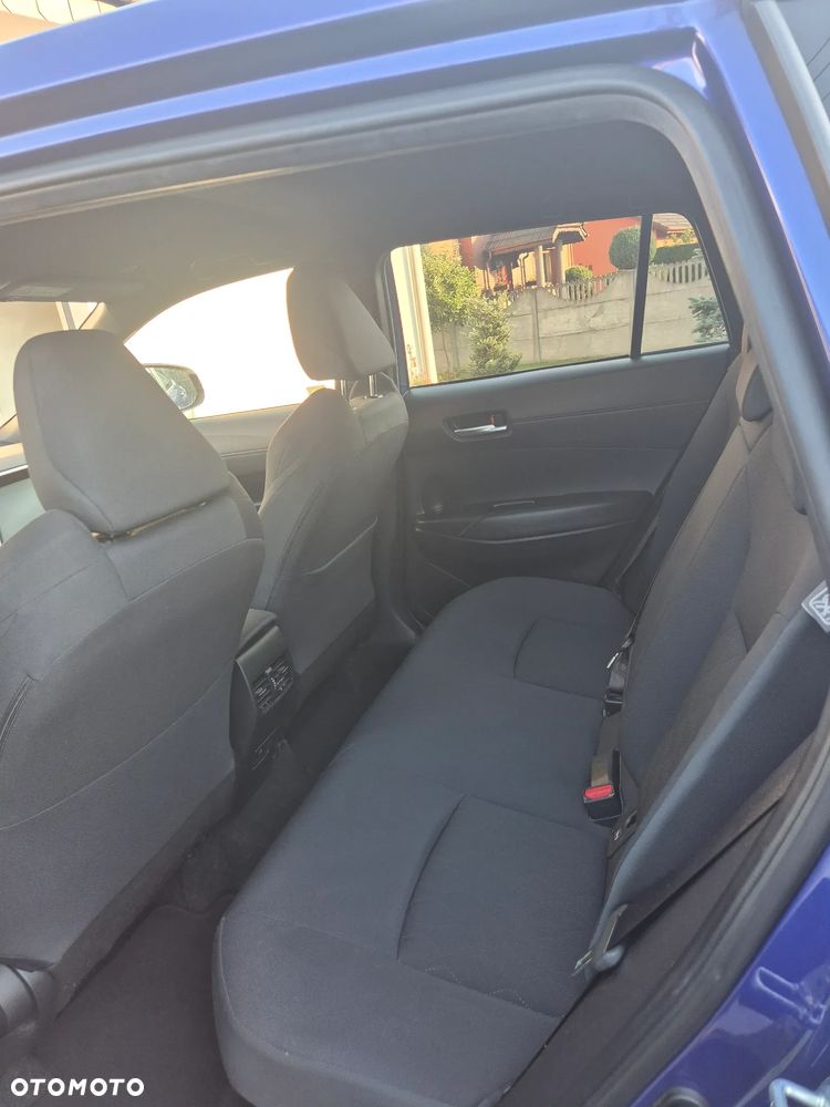 Toyota Corolla Cross 2.0 Hybrid Comfort - 14
