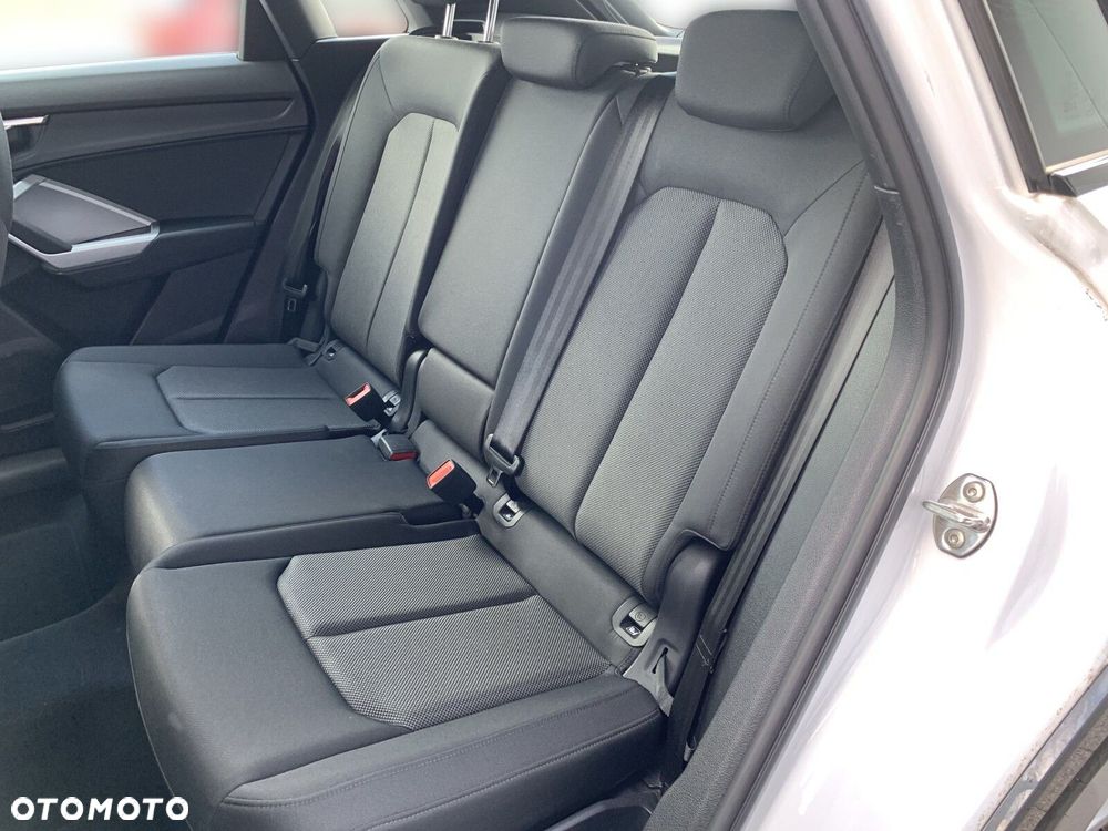 Audi Q3 - 13