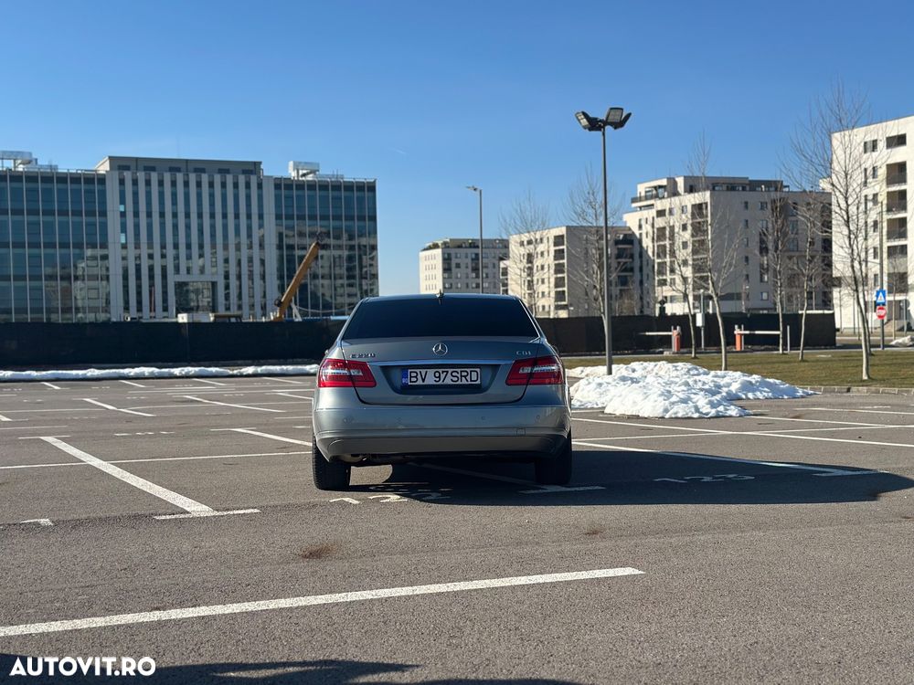 Mercedes-Benz E 220 CDI DPF BlueEFFICIENCY Automatik Avantgarde - 15