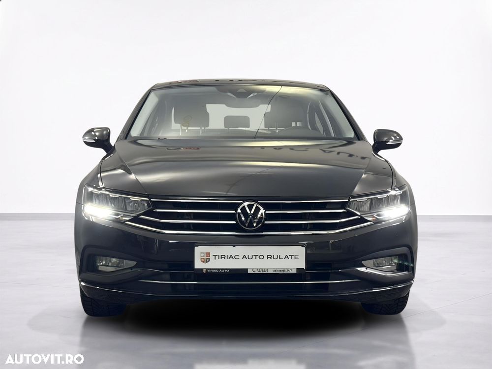 Volkswagen Passat - 9