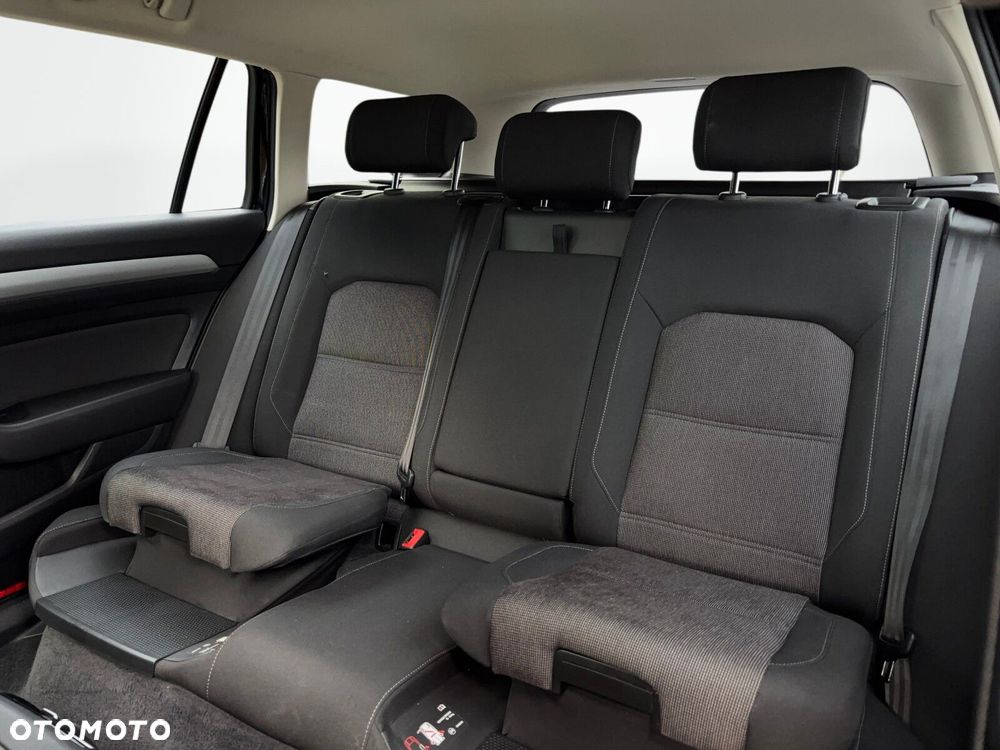 Volkswagen Passat 1.8 TSI BMT Comfortline - 24