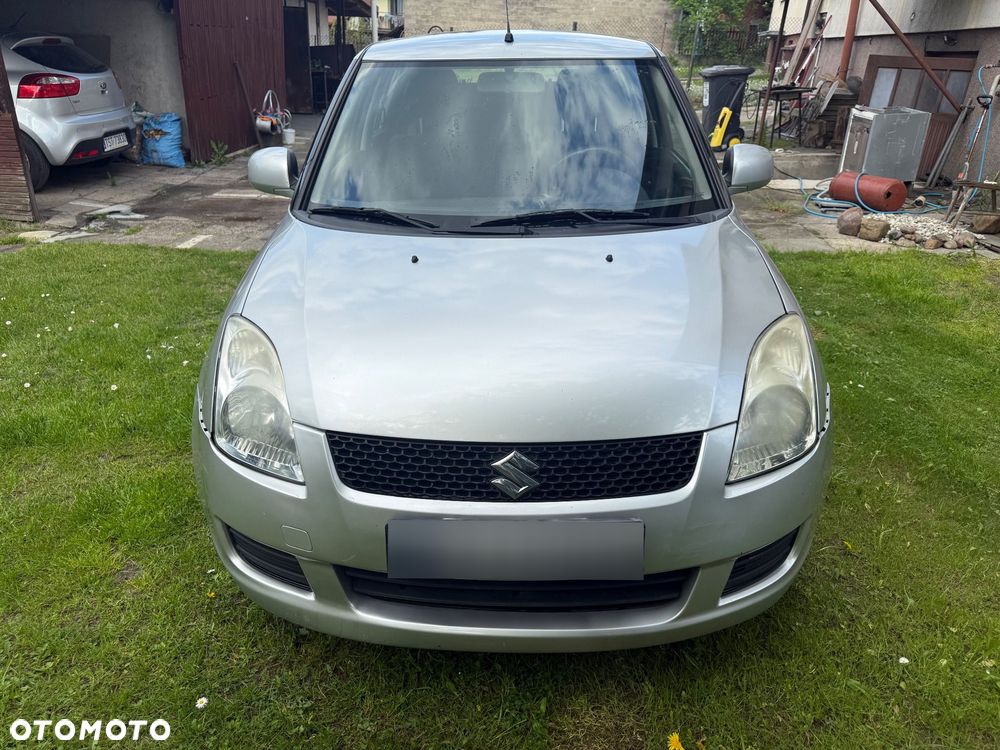 Suzuki Swift 1.3 Club - 6