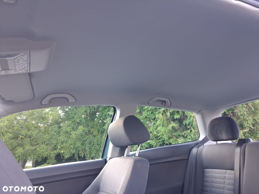 Volkswagen Polo - 17