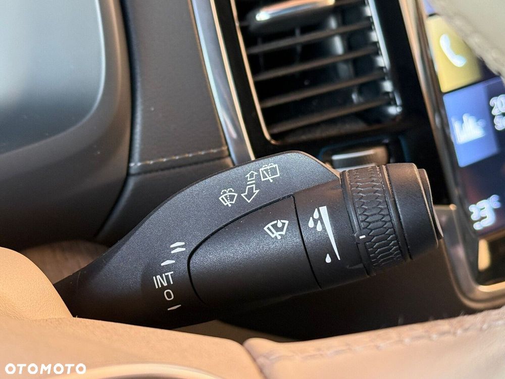 Volvo XC 90 - 23