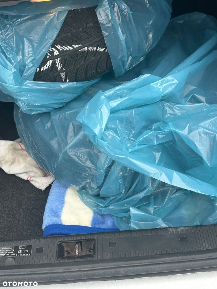 Mercedes-Benz CLK - 17