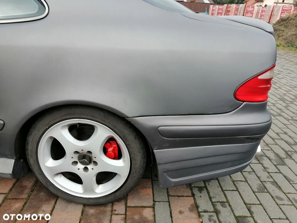 Mercedes-Benz CLK - 7