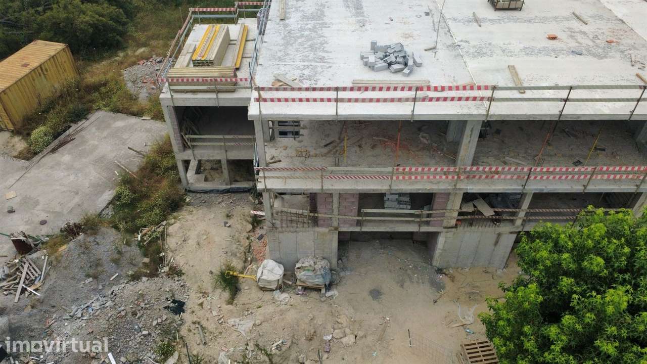 Moradia T3+1 Venda em Antas e Abade de Vermoim,Vila Nova de Famalicão - Grande imagem: 2/10