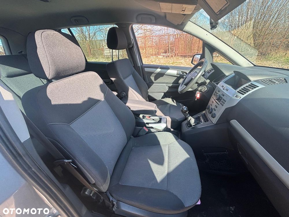 Opel Zafira 1.6 Active - 33