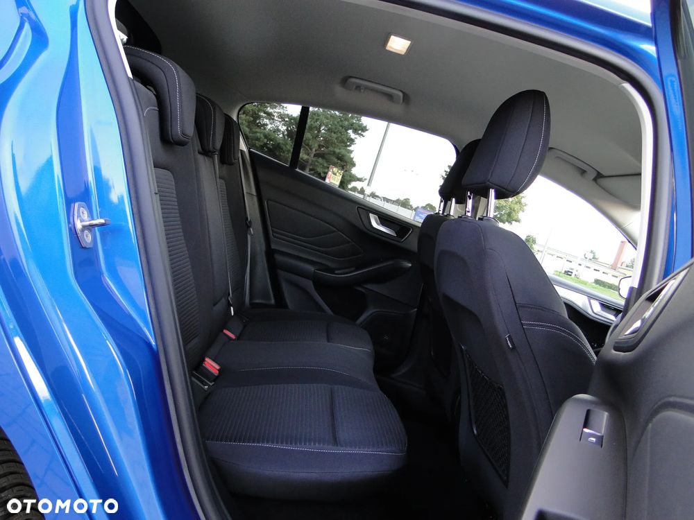 Ford Focus - 18
