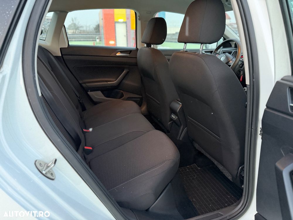 Volkswagen Polo 1.6 TDI Comfortline - 26