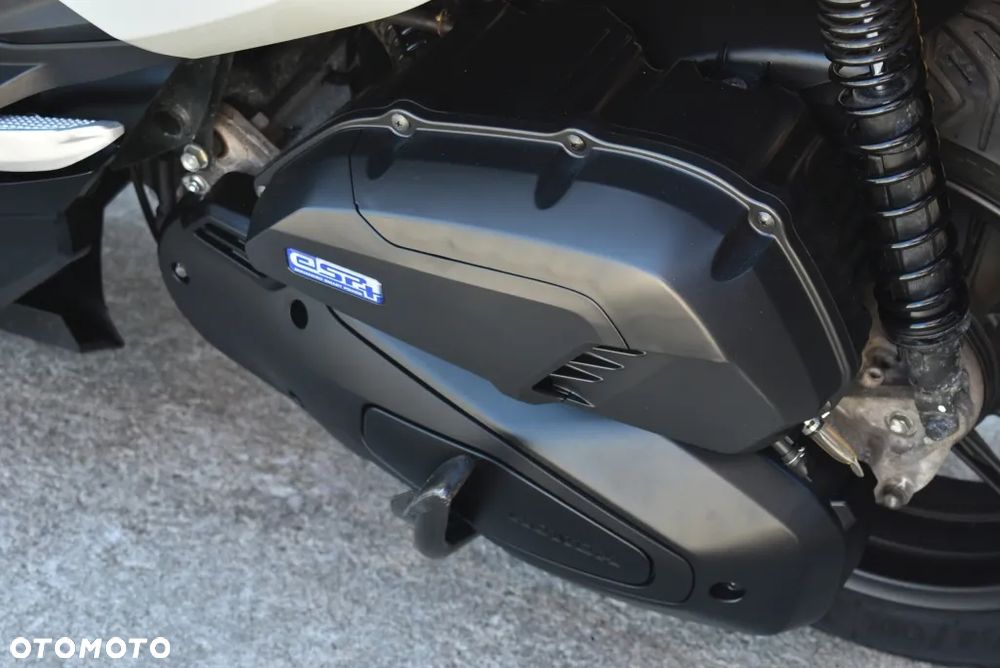 Honda NSS - 18