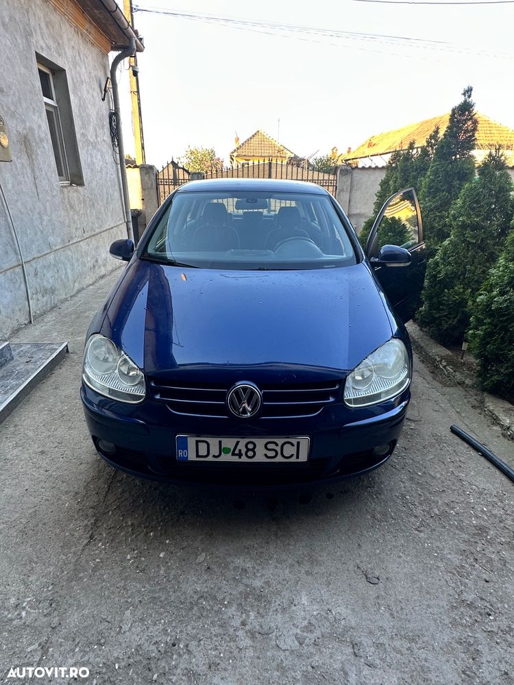 Volkswagen Golf 1.9 TDI Trendline DPF - 3