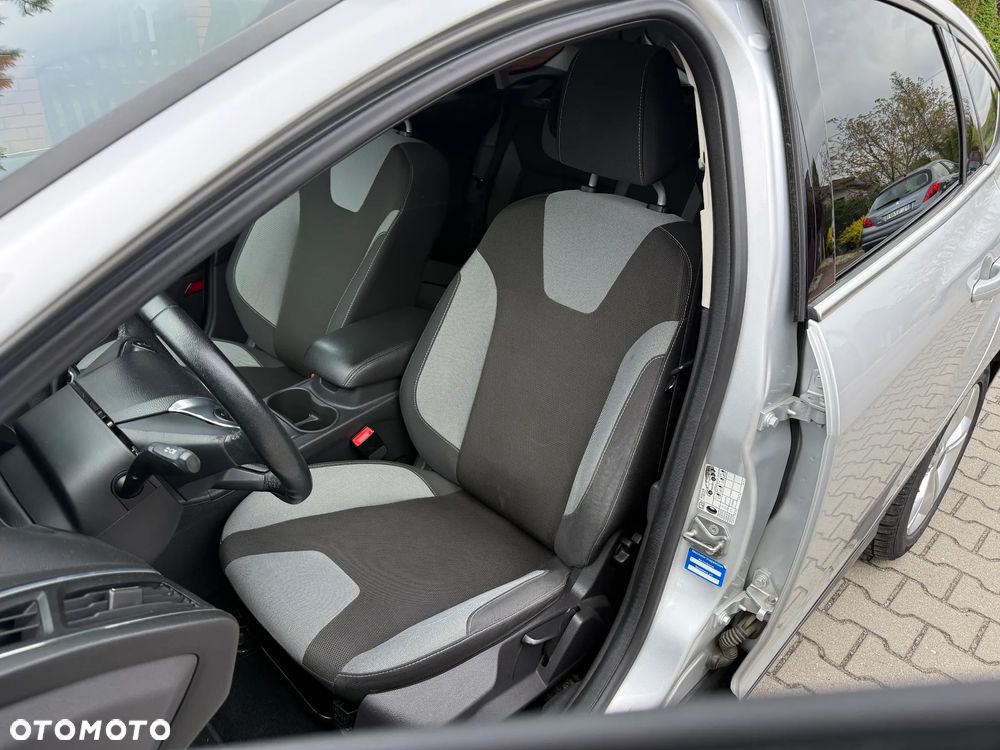 Ford Focus - 33