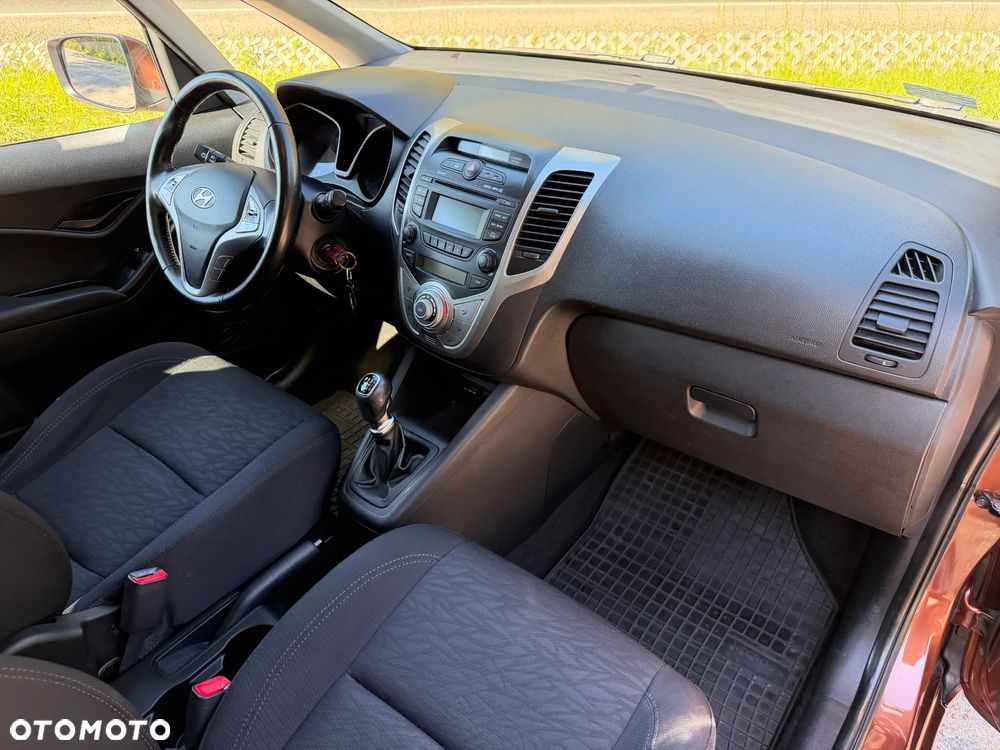 Hyundai ix20 - 13